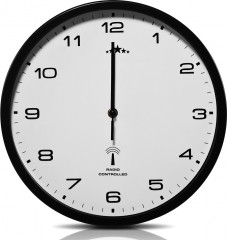 Rádiem řízené hodiny Ø31cm | černé