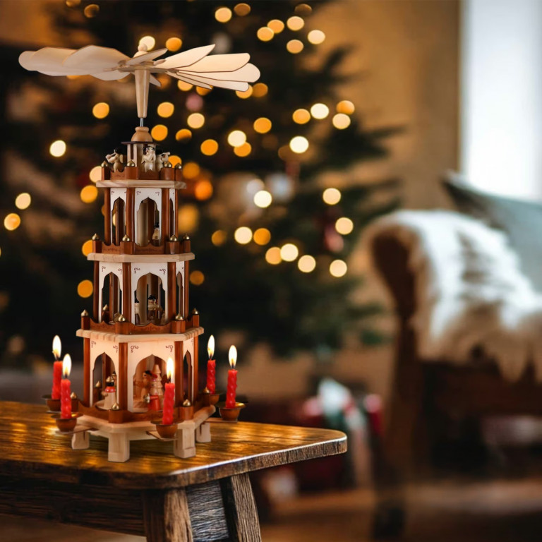 Dřevěná vánoční pyramida XL | 60x20x20cm