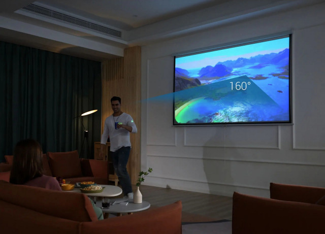 Projekční plátno 244 x 1832 cm | bílé + černé č.2