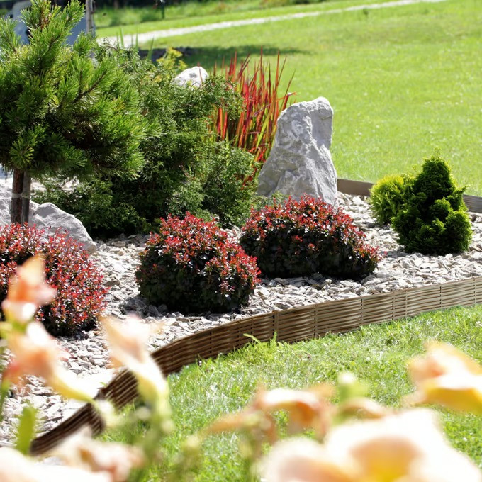 Hnědá zábrana na okraj záhonu | 5 kusů