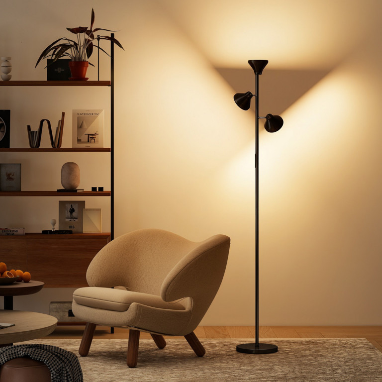 Stmívatelná stojací lampa se 3 otočnými hlavami | černá