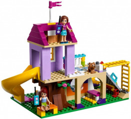 LEGO Friends 41325 Ihrisko v mestečku Heartlake č.2