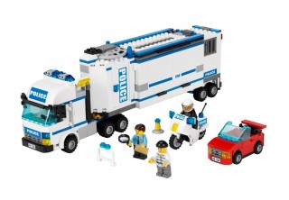 LEGO City 7288 Mobilná policajná stanica č.2
