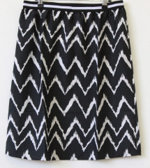 Dámska sukňa | Čierna s bielym vzorom č.1