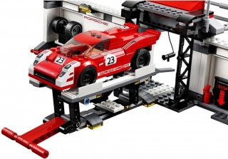 LEGO Speed Champions 75876 Porsche 919 Hybrid a 917K ulička v boxoch č.2