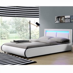 Čalúnená posteľ Murcia s LED osvetlením 140 x 200 cm | biela č.2
